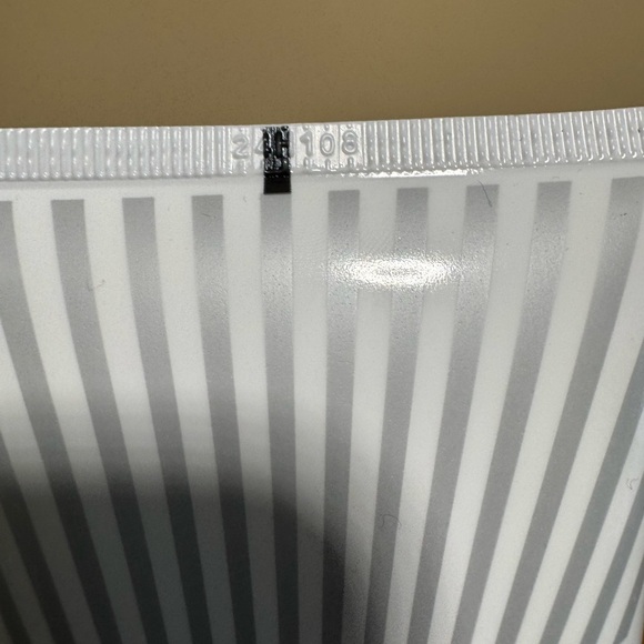 First Aid Beauty Ultra Repair Cream Intense Hydration 8 oz - Picture 10 of 11